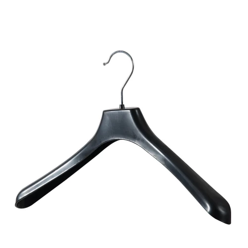 Black Plastic Jacket Hangers No Centre Bar 42cm 51022