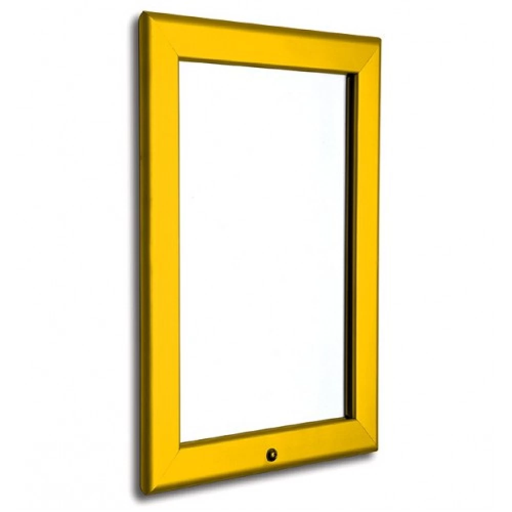 Gold Anodised Colour Lockable Frame 40x30 (32mm) - 91030