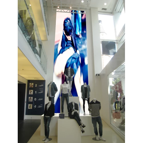 Single Sided Tension Fabric Lightbox Wall Mount 2500mm (H) x 2000mm (W) 94018